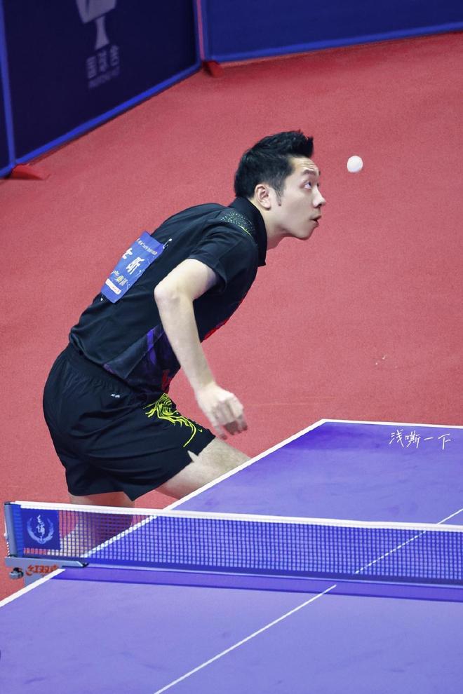 只有当三点 只有当三点