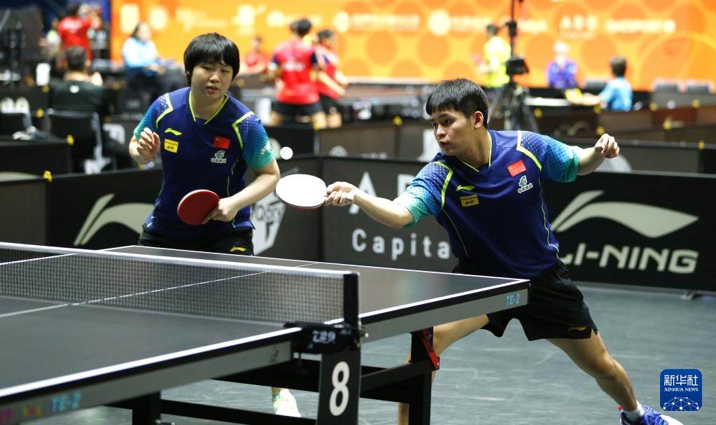 一个以经验 一个以经验